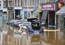 कोई नही बच पायेगा ; श्रीमंत राष्ट्रे , गरीब राष्ट्रे कोई नही …