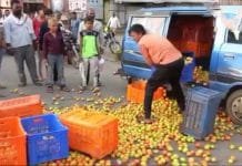 राजकारण थांबवून शेतकऱ्यांना दिलासा द्या ! किसान सभा