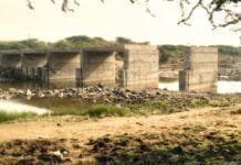 दुधना नदीवरील हिंगला गावाजवळील रखडलेल्या पुलाचे काम तात्काळ सुरु करा अन्याय तीव्र आंदोलन..