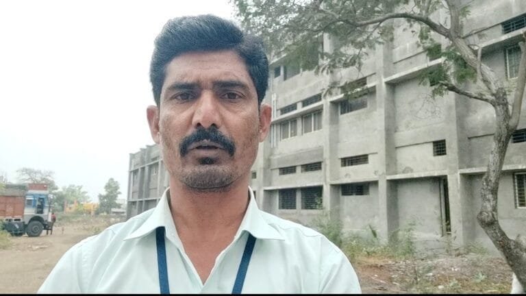 परभणी जिल्हा माता-बाल संगोपन रुग्णालयाचे इमारत बांधकाम     निधी अभावी रडखडले,१४ वर्षांची प्रतीक्षा कायम.