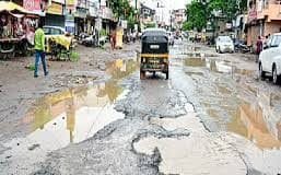 रस्त्यांचे मंजूर कामे दिरंगाई कायम