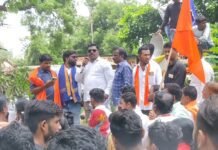 परभणीत शहर मनपावर धडकला शिवसेनेचा आक्रोश मोर्चा, घरकुलांसह विविध प्रश्नांवर वेधले लक्ष.